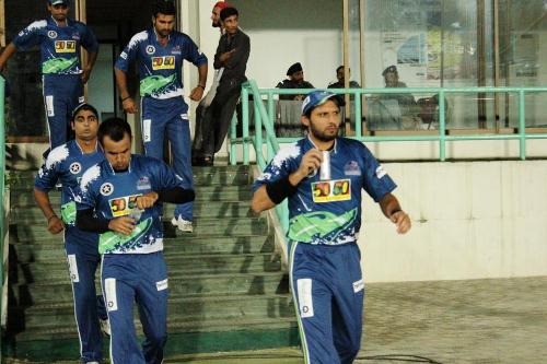 Shahid Afridi Well Perform to win Karachi Dolphins Shahid Afridi Well Perform to win Karachi Dolphins