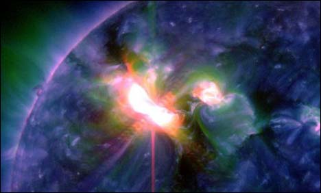 Strong geomagnetic solar storm heading for Earth