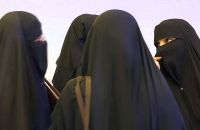 Saudi man marries schoolgirl, teacher and principal Saudi man marries schoolgirl, teacher and principal