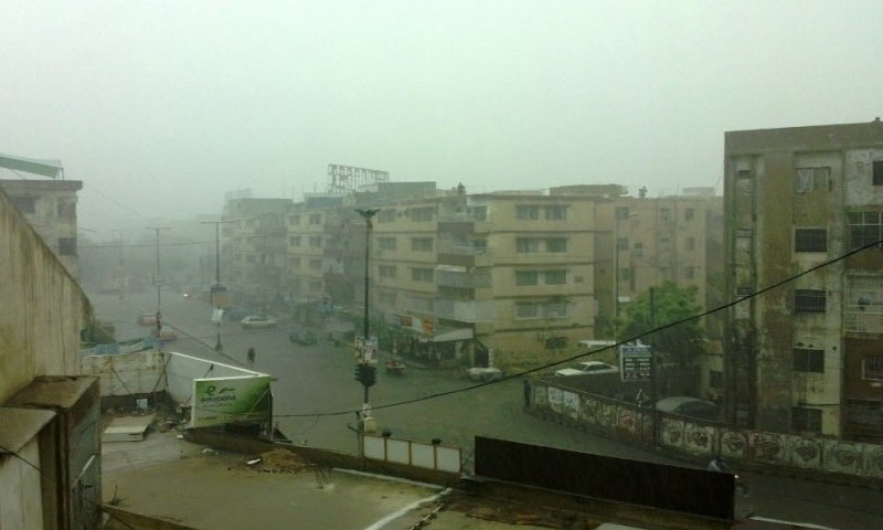 Emergency declare in Karachi due to heavy rain