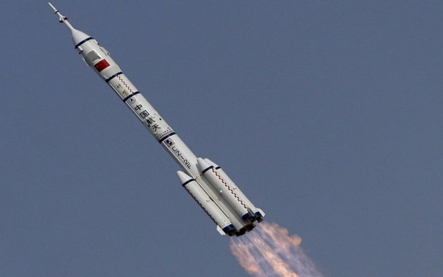 China to launch moon rover on Monday
