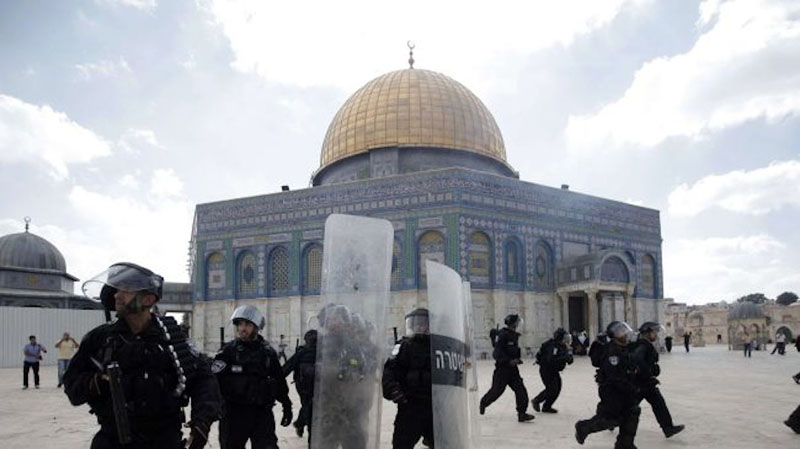 Al-Aqsa Masque Under Police Attack
