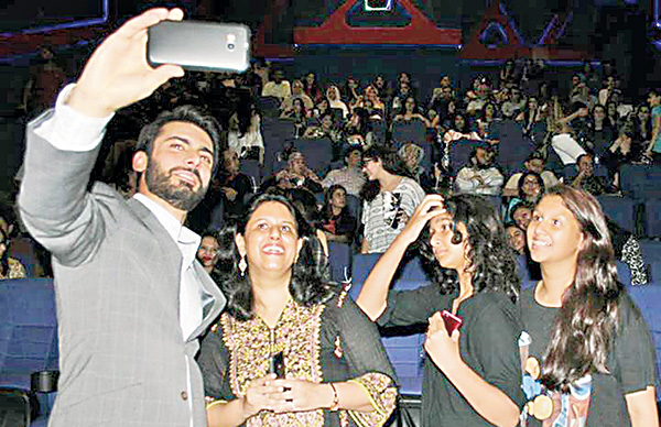 Fawad-fever scorches Lahore By Mariam Mushtaq