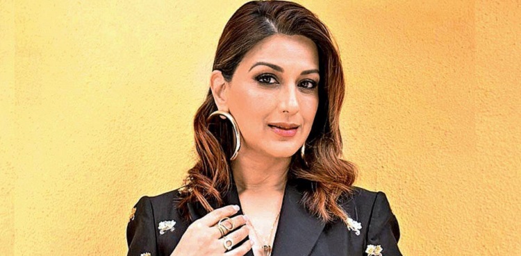 Actor Sonali Bendre claims she lost films due to 'underworld pressure'