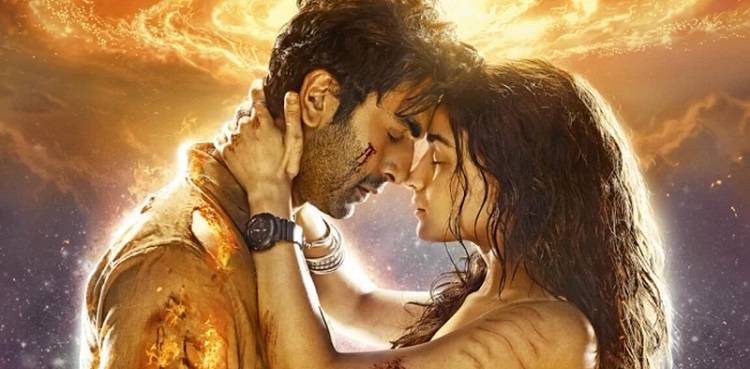Brahmastra: Alia Bhatt-Ranbir Kapoor starrer's trailer is out now!