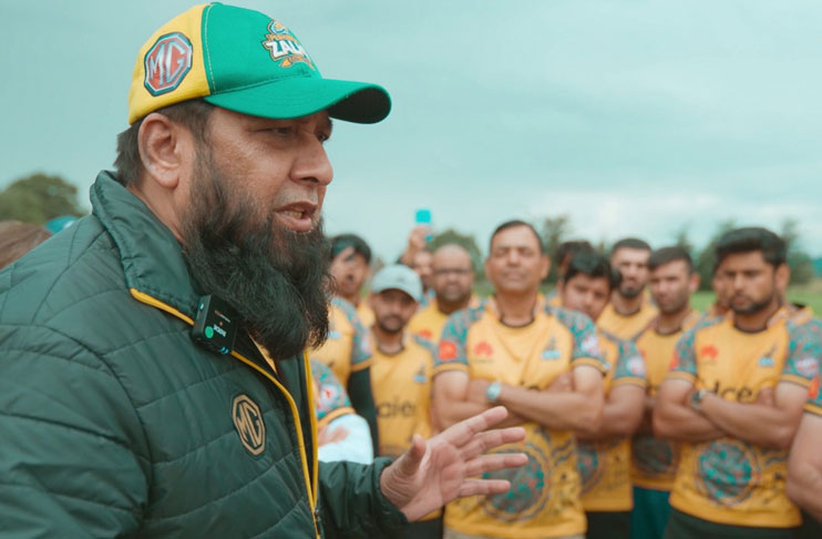 Inzamam-ul-Haq meets young cricketers in UK amid Zalmi's trials