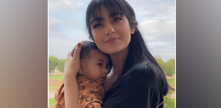 Sarah Khan and daughter Alyana Falak's cute video goes viral