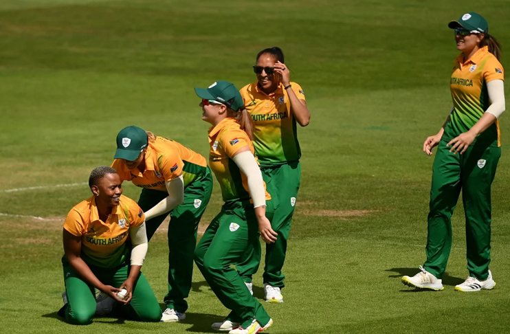 Bowlers-led South Africa crush Sri Lanka by ten wickets in CWG 2022