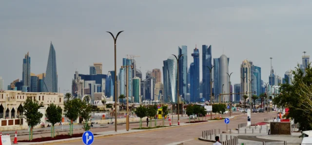 Iranian Envoys Meet Qatari Mediators in Doha as Threat of US Strikes Looms After Midterms