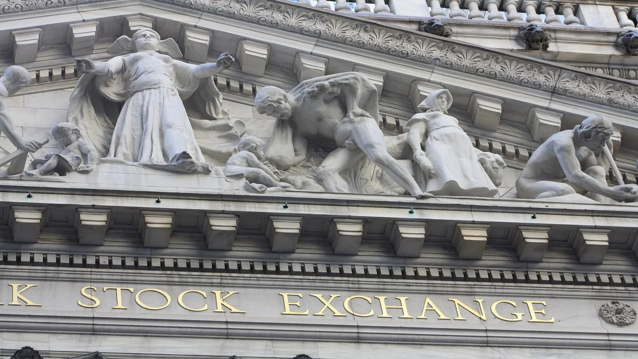 Wall Street tech sell-off New York Stock Exchange